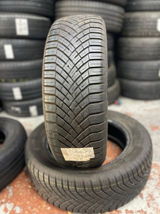 Neumático 215/60 R17