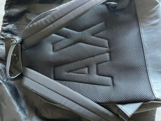 Mochila Armani Exchange Negra y Beige