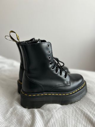 Botas Dr. Martens Negras Plataforma