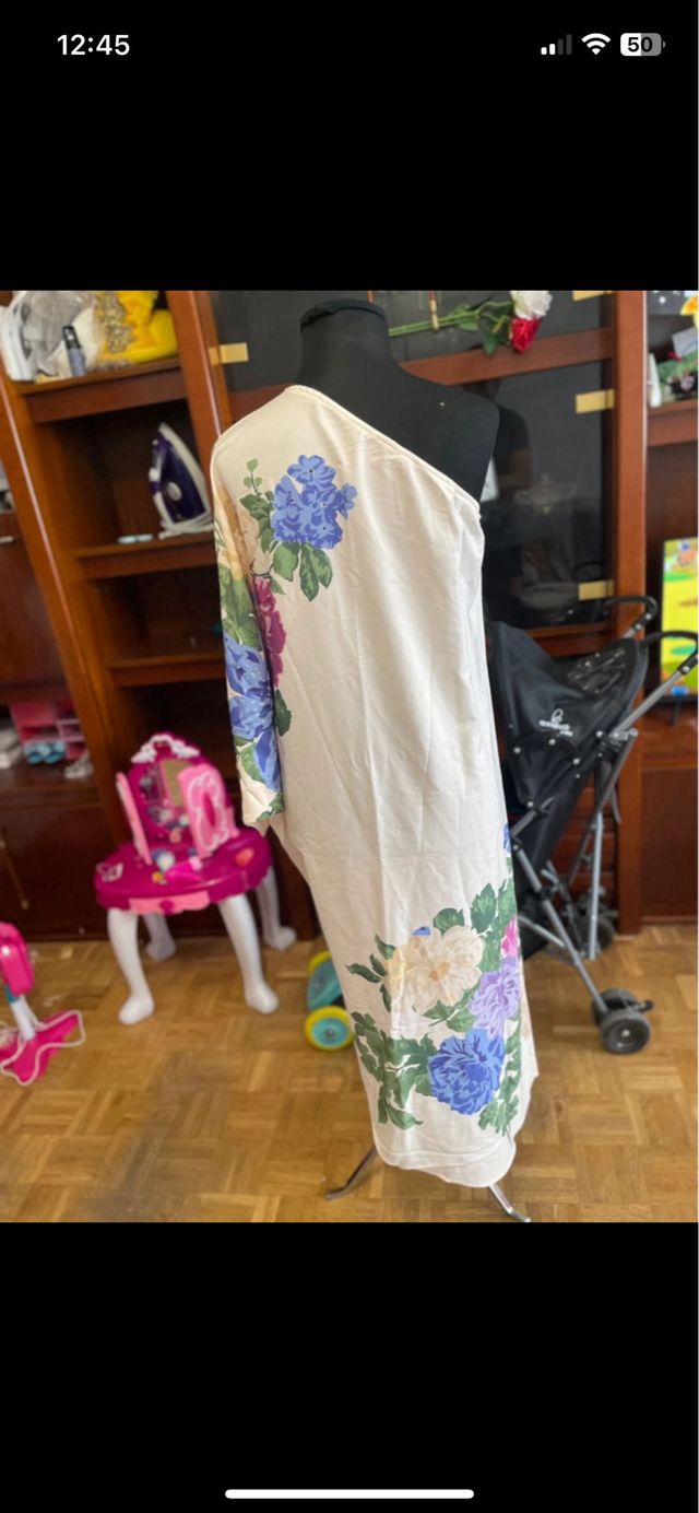 Vestido floral blanco