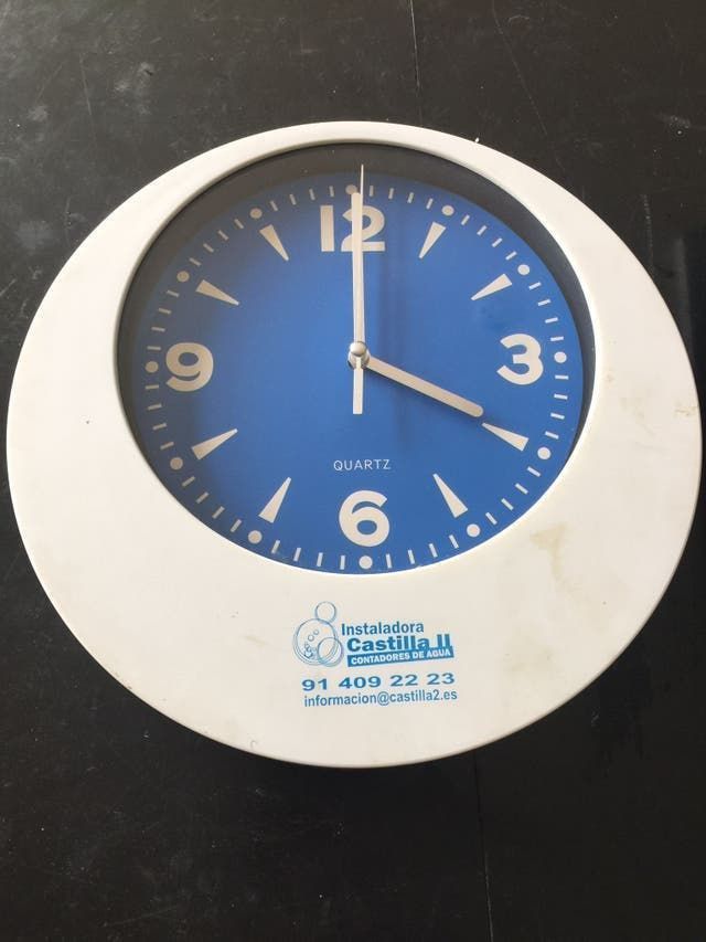 2 RELOJES PARED PERFECTOS PARA NEGOCIO LOCAL