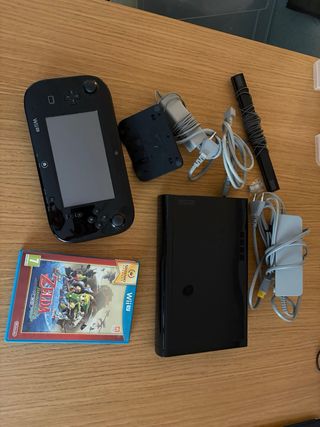 Consola Wii U Negra + Accesorios + Zelda