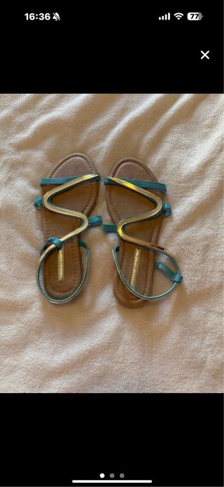 Bailarinas sin estrenar.