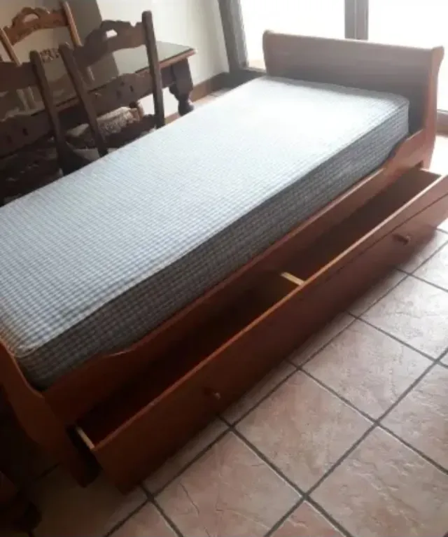Cama completa madera y tela