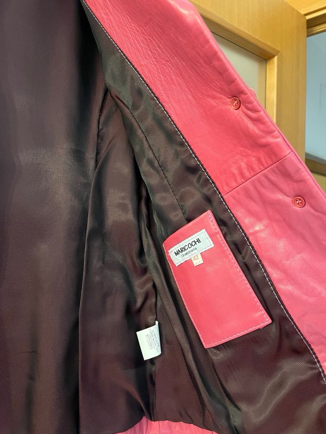 Americana de piel rosa