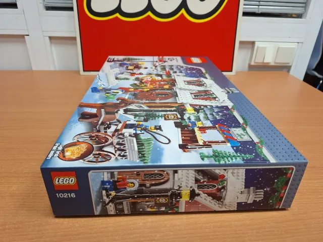 PANETTERIA DEL VILLAGGIO INVERNALE LEGO 10216 (2010)