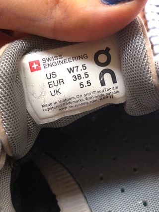 Lote 3 pares zapatillas On Running