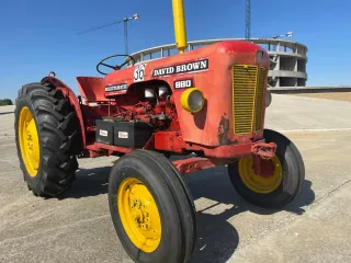 Tractor David Brown 880 Clásico