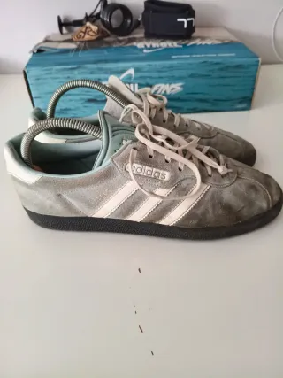 Adidas Gazelle talla 43