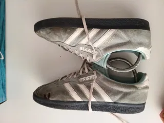 Adidas Gazelle talla 43