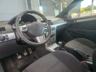 Opel Astra 2009