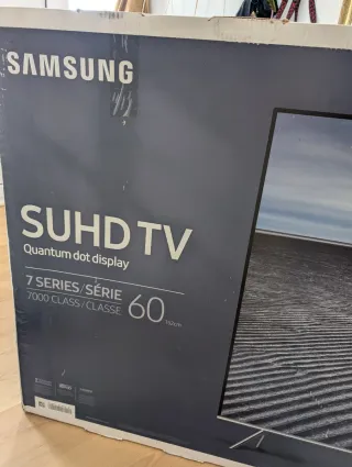 TV Samsung SUHD 60'' con soporte
