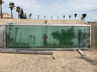 Cristaleras y puertas acero inoxidable