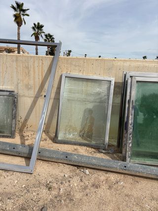 Cristaleras y puertas acero inoxidable