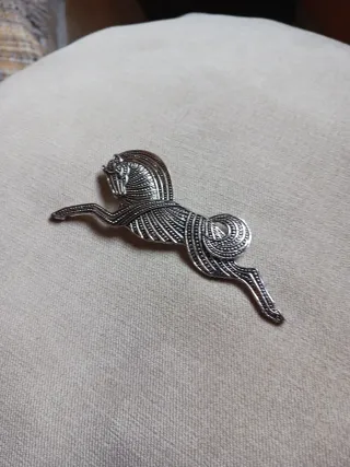 Alfiler Caballo Rampante