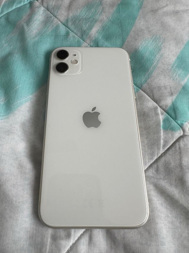 iPhone 11 Plata