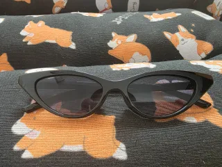 Gafas de sol negras ojo de gato