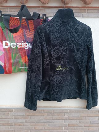 (XS 34) Abrigo corto Desigual estampado Jacquard