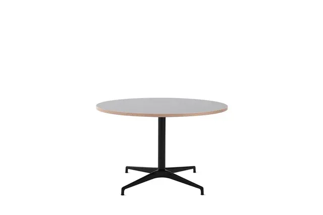 Tavoli rotondi Herman Miller da 90 cm