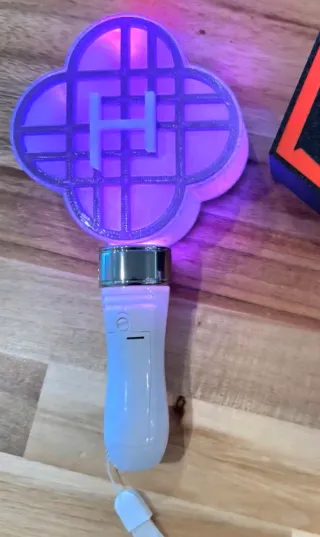  Kpop Demon Hunters varita fan