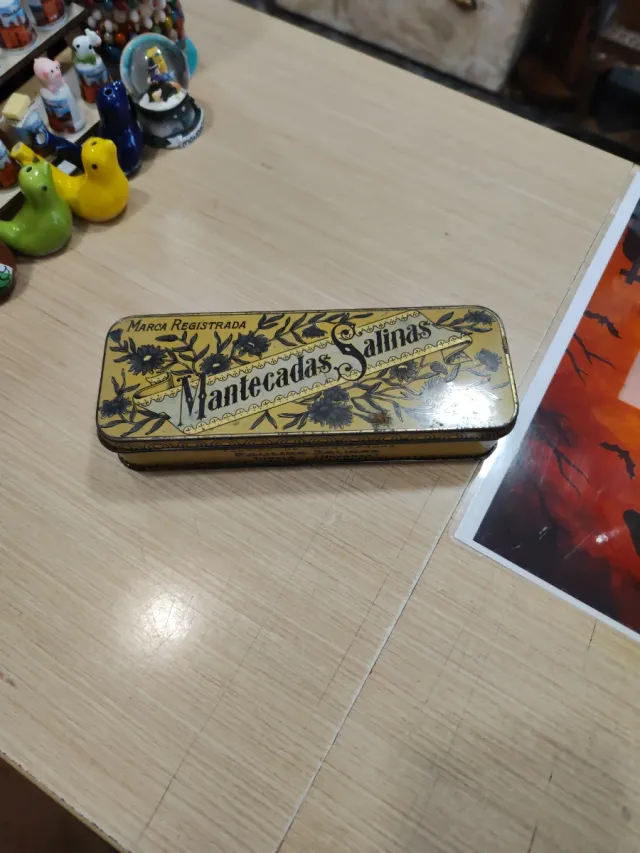 Lata Mantecadas Salinas Vintage