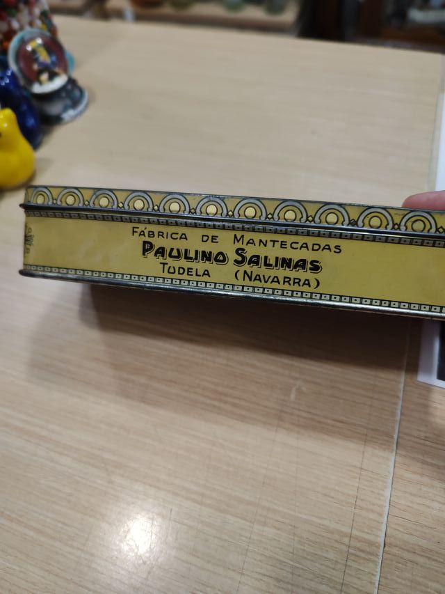 Lata Mantecadas Salinas Vintage