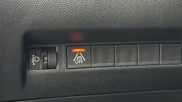 Peugeot 2008 1.5HDi 100Cv