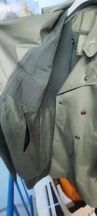 Gabardina Ejército Verde