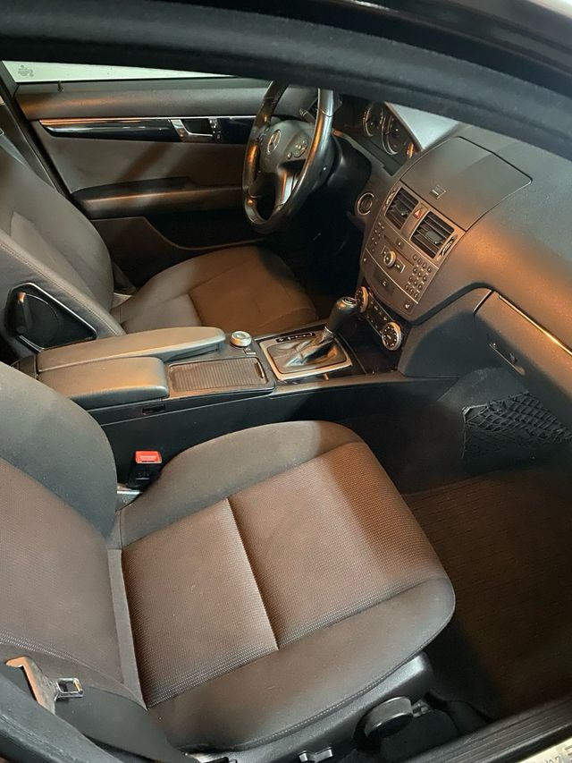 Mercedes-Benz Clase C 2010