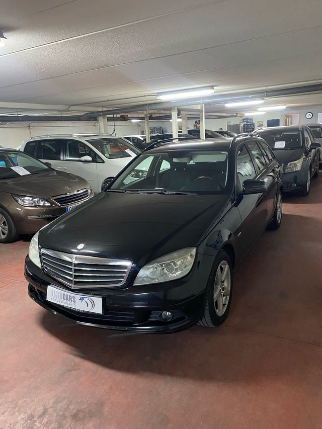 Mercedes-Benz Clase C 2010