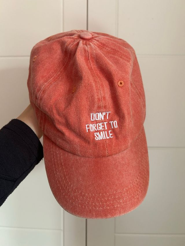 Gorra Shein Naranja Don't Forget to Smile