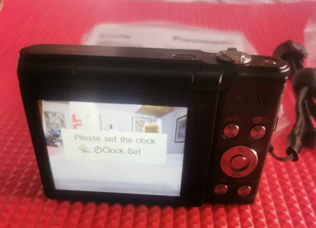 Fotocamera digitale Panasonic Lumix DMC-SZ10 nera