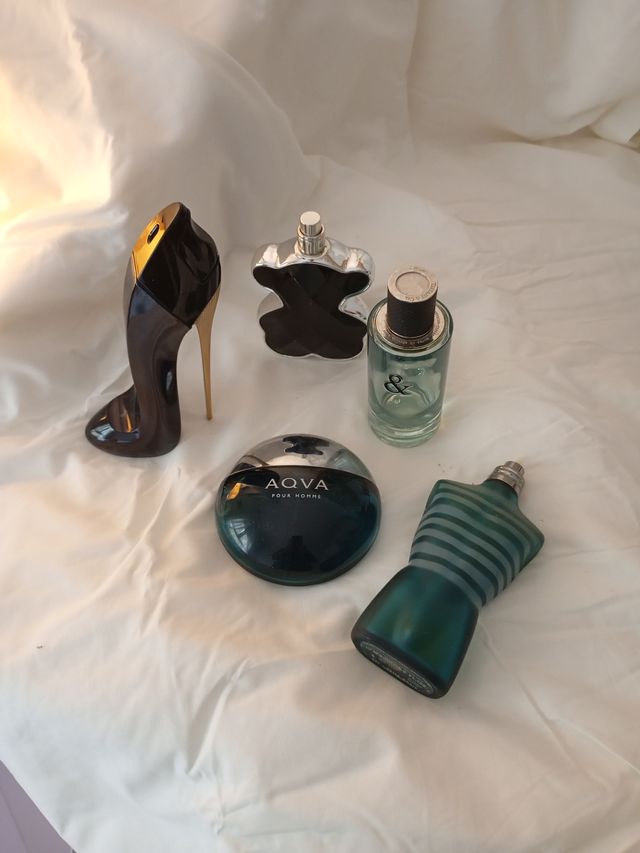 Lotes de botellas de perfume vacías