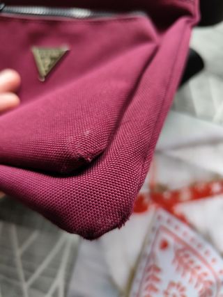 Bandolera Guess granate tela