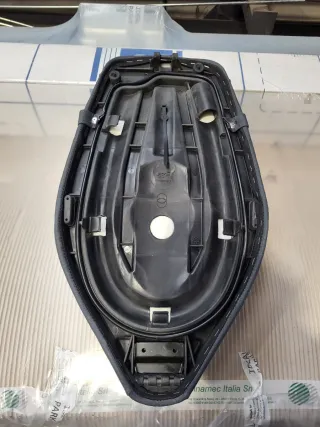 Sella Gilera Runner fondo magazzino