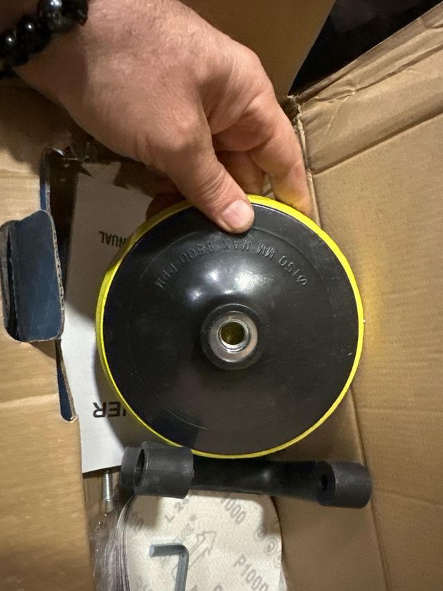 Pulidora Eléctrica Naranja. totalmente nueva en ca