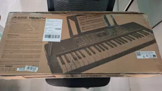 Teclado Alesis Melody 54