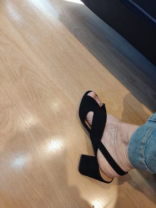 Lote de 4 pares de Zapatos de Tacón Mujer