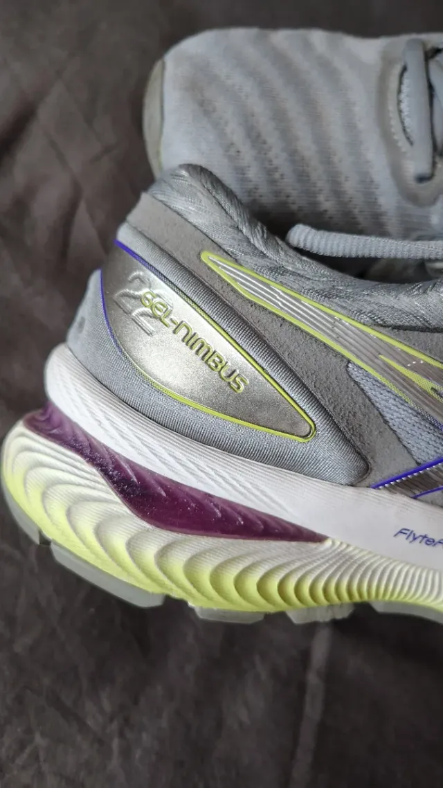 Zapatillas mujer running Asics Gel-Nimbus talla 40