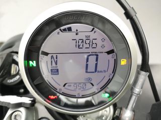 DUCATI SCRAMBLER NIGHT SHIFT 2022 7096 kms.