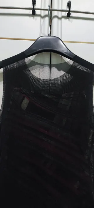 Top Sottogiacca Nero e Rosso Taglia S