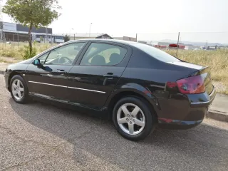 Peugeot 407 2007  1.6 hdi 270000km 