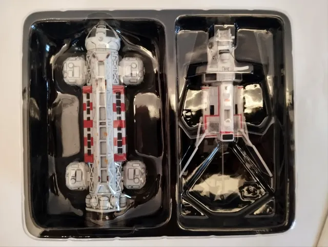 Konami Space 1999 Eagle + UFO S.I.D.