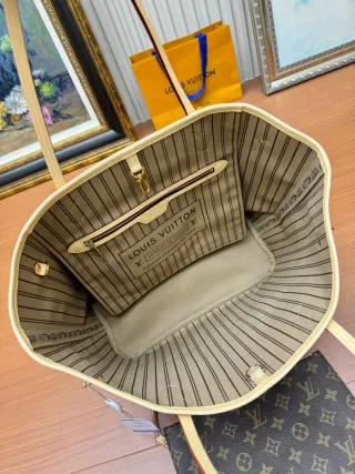 Bolso Louis Vuitton Neverfull MM