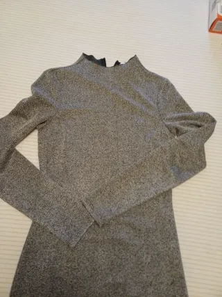 Vestido gris de manga larga