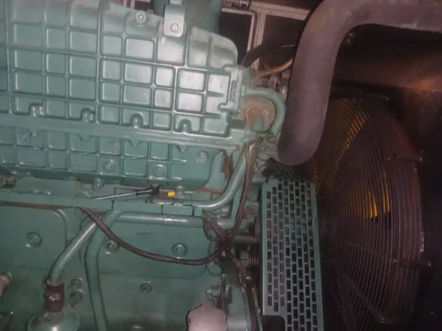 Grupo Electrógeno Insonorizado VOLVO  400 KVA