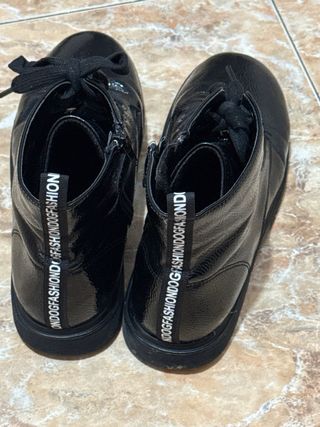 Botas de cuero negras talla 38