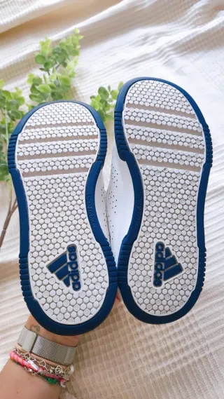 Zapatillas Adidas niño velcro