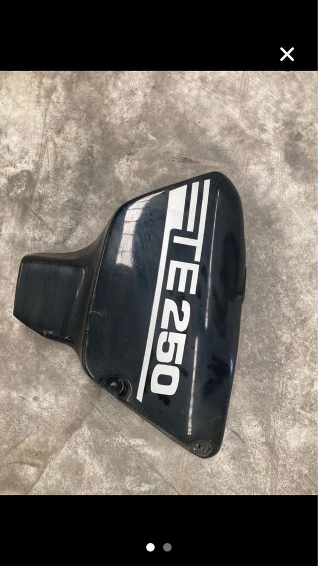 Tapa Izquierda Ossa TE 250