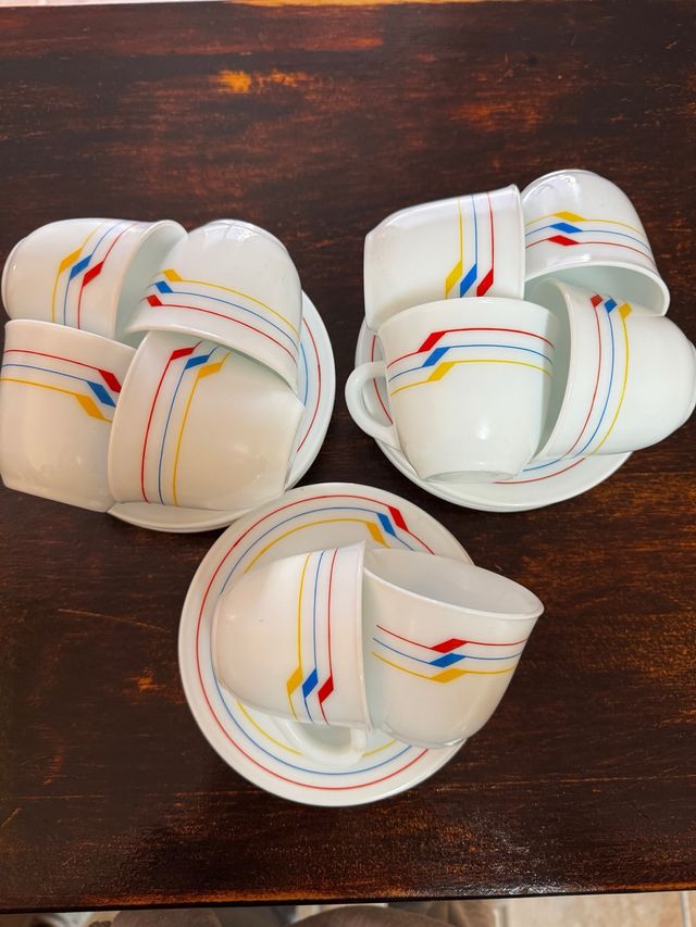 Juego de 10 tazas de porcelana